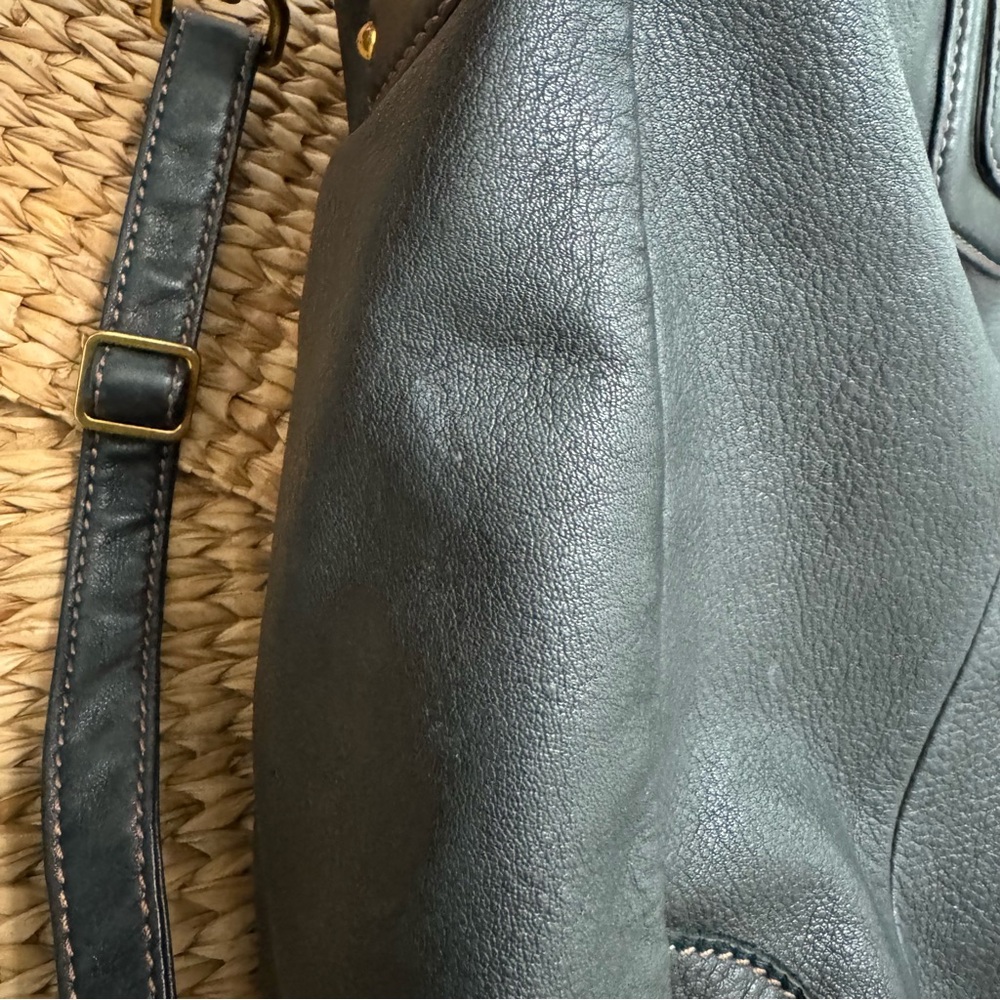HOBO Sheila Large Satchel - Picture 5 of 10